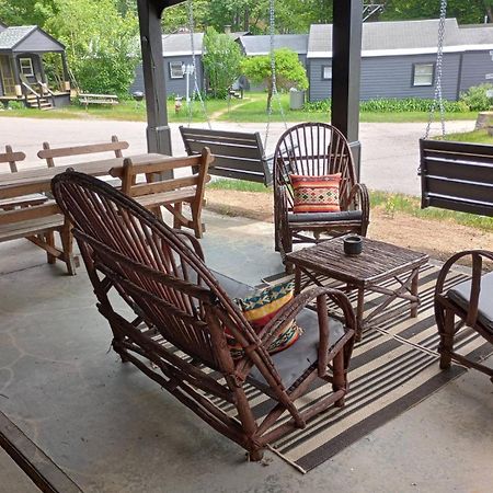 Cottage Place On Squam Lake - Suites Holderness Zewnętrze zdjęcie